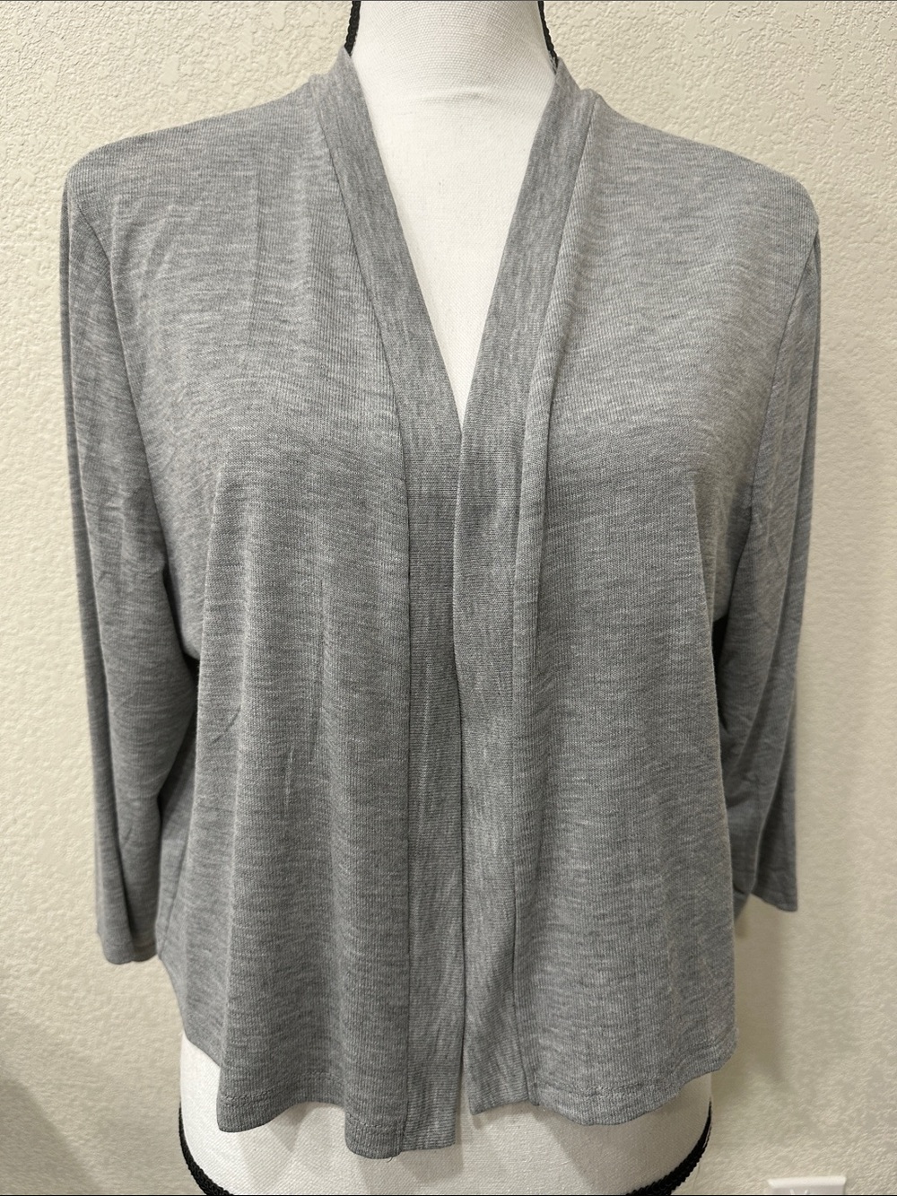❤️5/$25 Lightweight Grey Open Front Long sleeve Cardigan